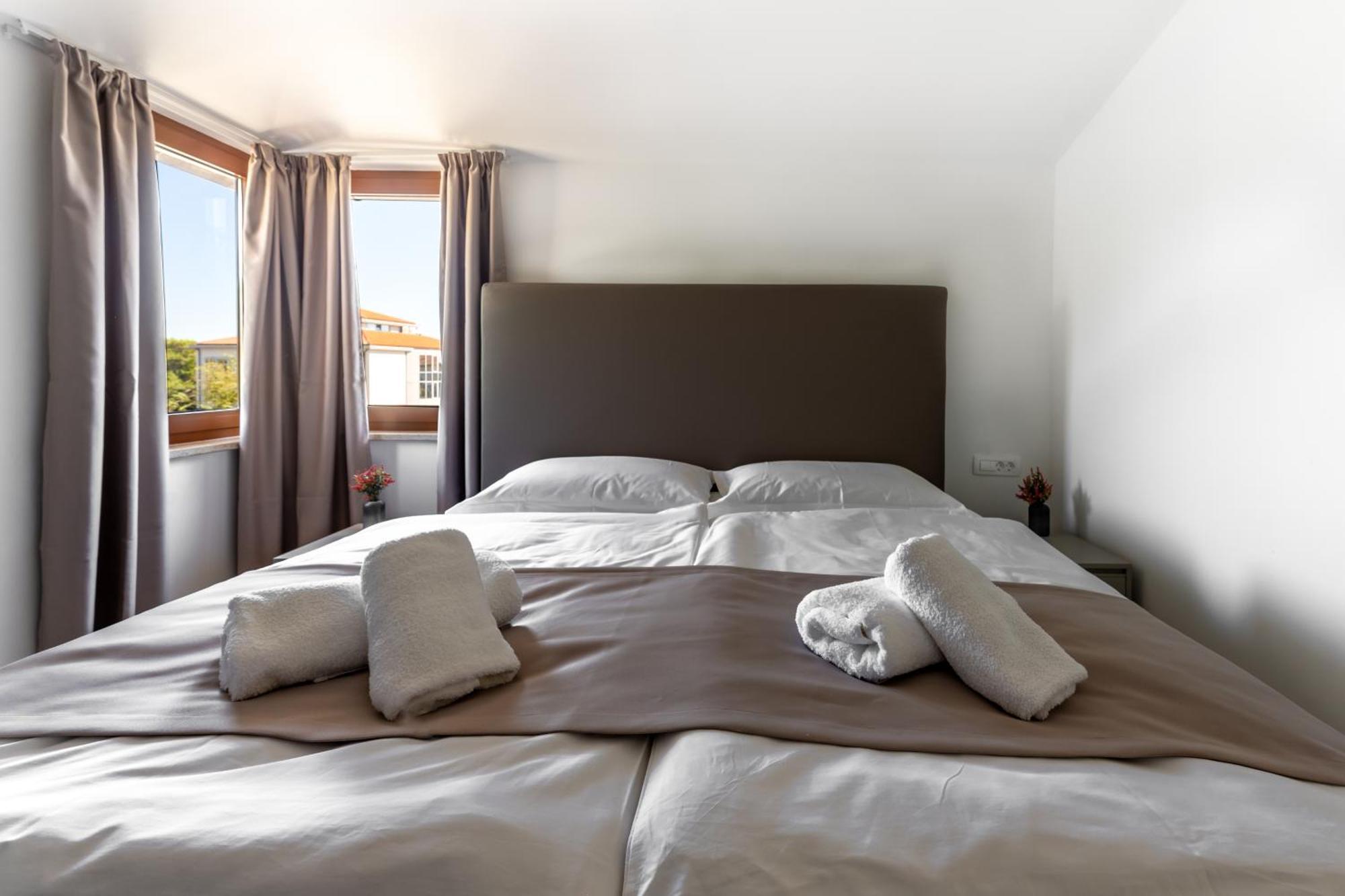 Sonia Rooms Pula Bagian luar foto