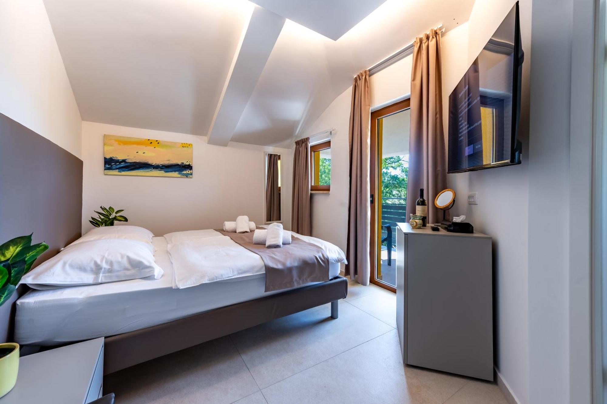 Sonia Rooms Pula Bagian luar foto