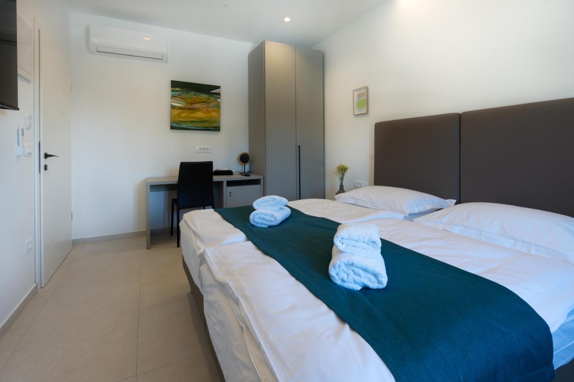 Sonia Rooms Pula Bagian luar foto