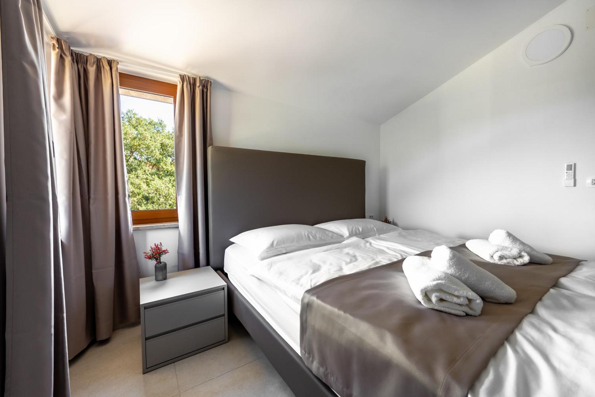 Sonia Rooms Pula Bagian luar foto